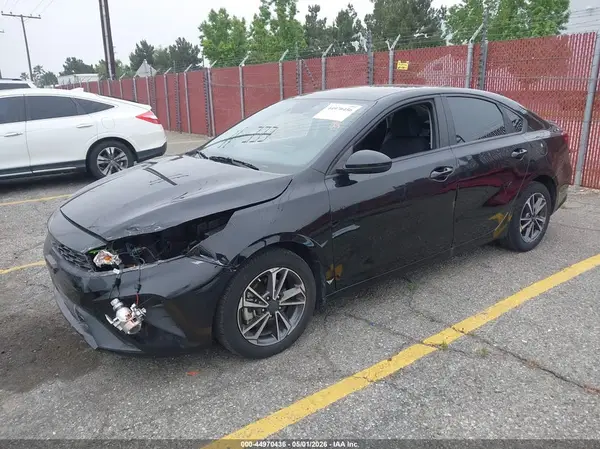 3KPF24AD8RE825107 2024 KIA FORTE - Image 2