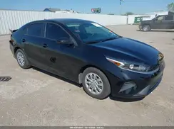 3KPF24AD8RE827052 2024 KIA FORTE