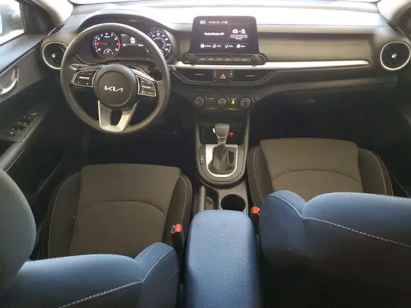 3KPF24AD8RE828279 2024 KIA FORTE - Image 8