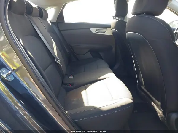 3KPF24AD8RE828525 2024 KIA FORTE - Image 8