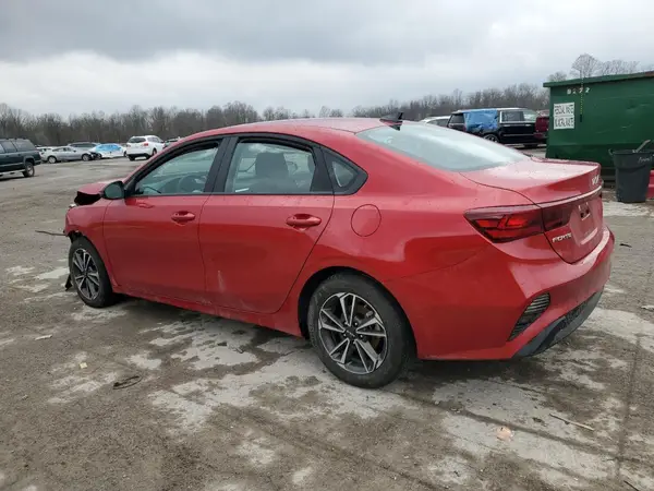 3KPF24AD8RE828962 2024 KIA FORTE - Image 2
