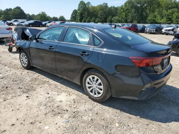 3KPF24AD8RE830226 2024 KIA FORTE - Image 2
