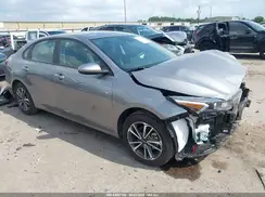 3KPF24AD8RE837693 2024 KIA FORTE