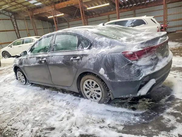 3KPF24AD8RE839055 2024 KIA FORTE - Image 2