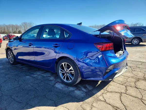 3KPF24AD8RE839993 2024 KIA FORTE - Image 2