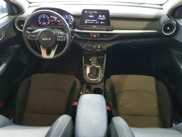 3KPF24AD8RE841419 2024 KIA FORTE - Image 8