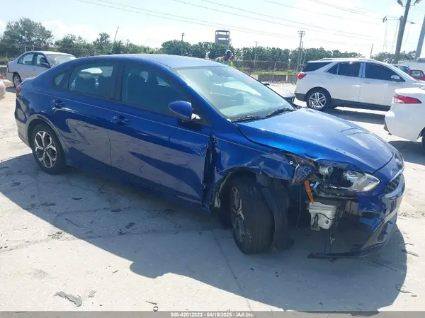 3KPF24AD9KE006337 2019 KIA FORTE - Image 1