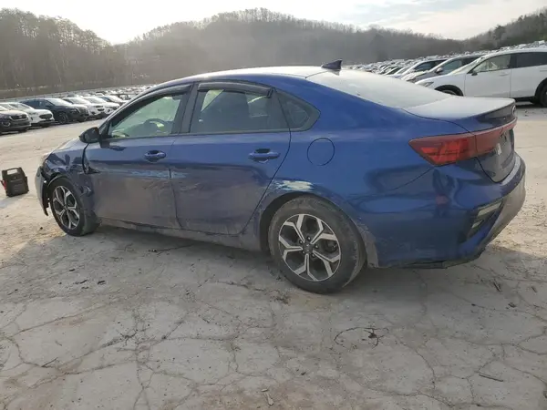 3KPF24AD9KE006774 2019 KIA FORTE - Image 2