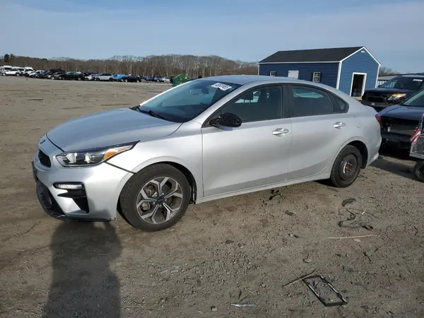 3KPF24AD9KE008203 2019 KIA FORTE - Image 1