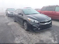 3KPF24AD9KE008492 2019 KIA FORTE