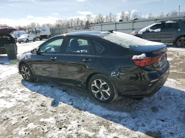 3KPF24AD9KE008976 2019 KIA FORTE - Image 2
