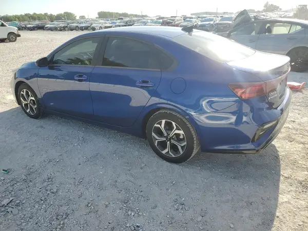 3KPF24AD9KE009383 2019 KIA FORTE - Image 2