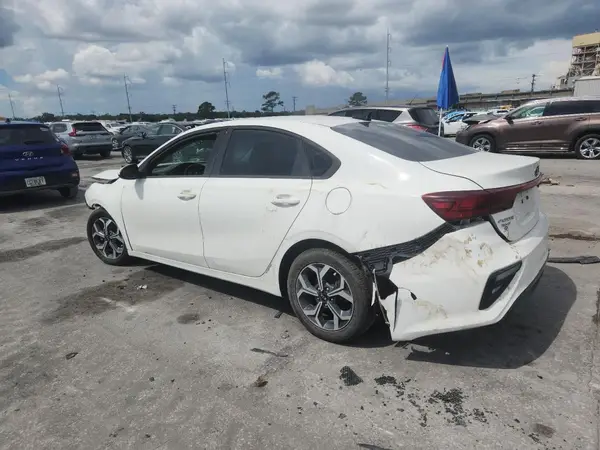 3KPF24AD9KE009481 2019 KIA FORTE - Image 2