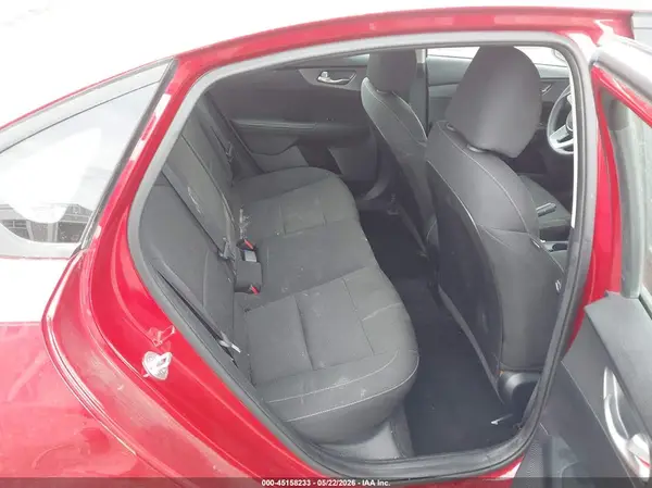 3KPF24AD9KE011795 2019 KIA FORTE - Image 8