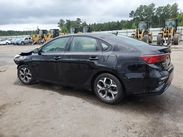 3KPF24AD9KE013305 2019 KIA FORTE - Image 2