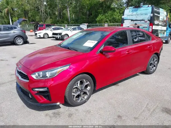 3KPF24AD9KE014180 2019 KIA FORTE - Image 2