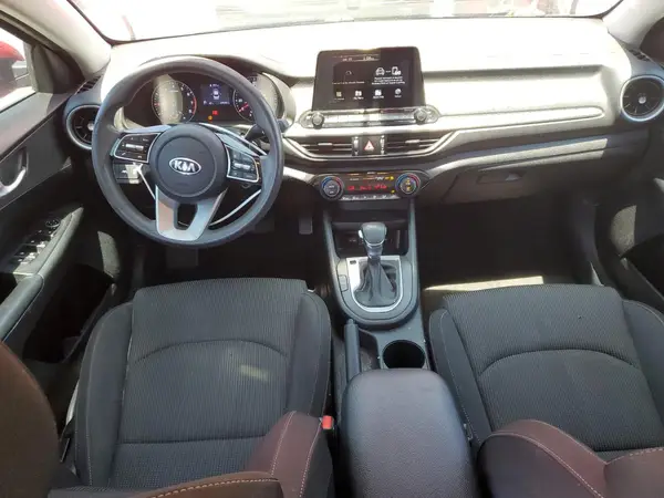 3KPF24AD9KE017368 2019 KIA FORTE - Image 8