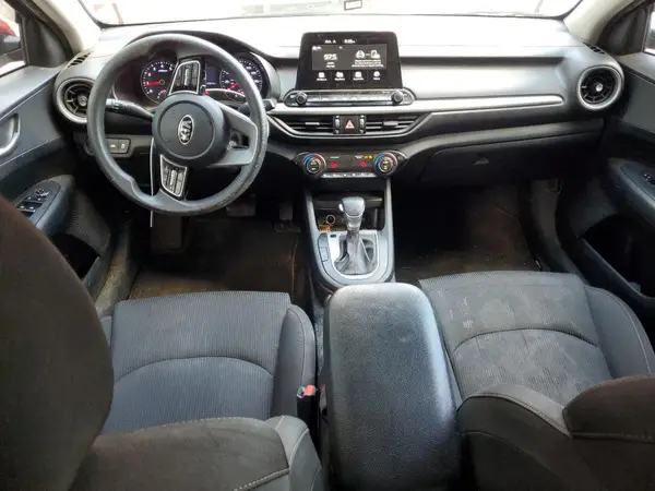 3KPF24AD9KE018603 2019 KIA FORTE - Image 8