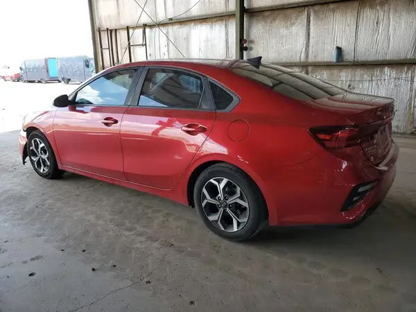 3KPF24AD9KE020982 2019 KIA FORTE - Image 2