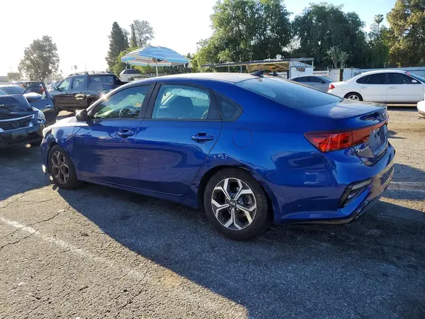3KPF24AD9KE022327 2019 KIA FORTE - Image 2
