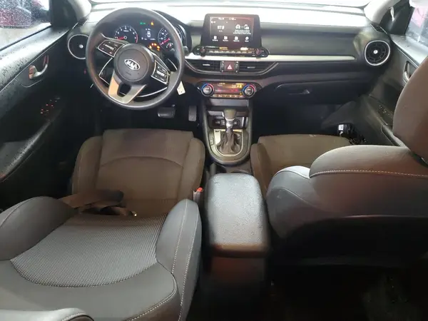 3KPF24AD9KE026863 2019 KIA FORTE - Image 8