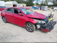 3KPF24AD9KE026880 2019 KIA FORTE
