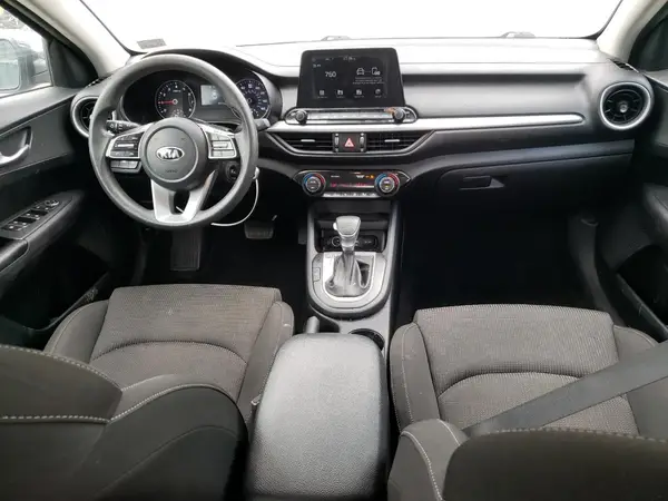 3KPF24AD9KE032310 2019 KIA FORTE - Image 8