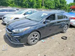 3KPF24AD9KE032677 2019 KIA FORTE