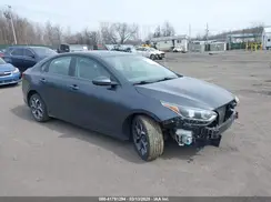 3KPF24AD9KE033831 2019 KIA FORTE