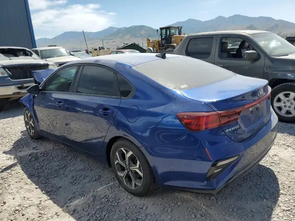 3KPF24AD9KE034123 2019 KIA FORTE - Image 2
