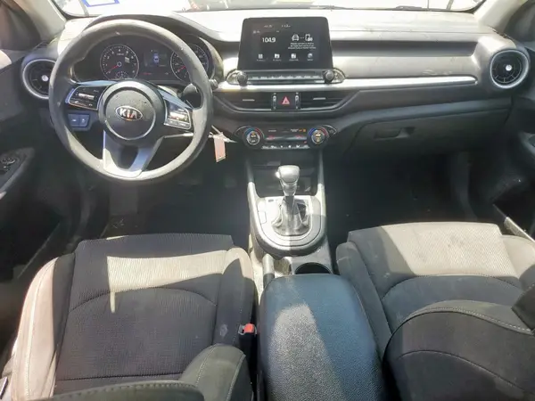 3KPF24AD9KE035627 2019 KIA FORTE - Image 8