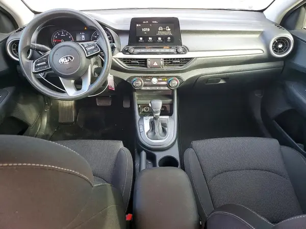 3KPF24AD9KE035904 2019 KIA FORTE - Image 8