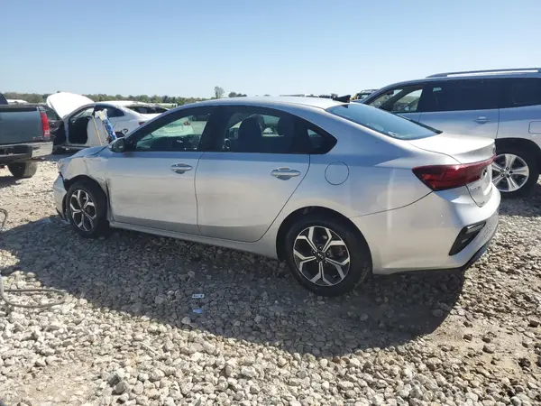 3KPF24AD9KE041878 2019 KIA FORTE - Image 2