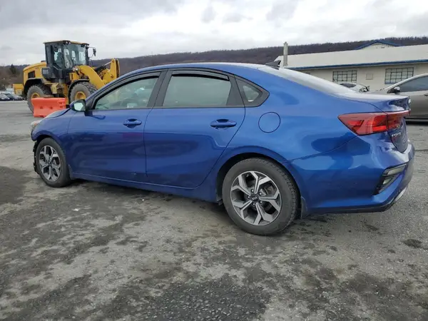 3KPF24AD9KE041945 2019 KIA FORTE - Image 2