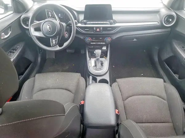 3KPF24AD9KE043372 2019 KIA FORTE - Image 8