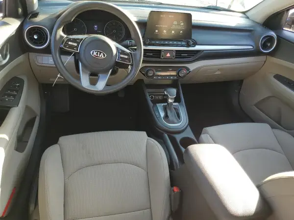 3KPF24AD9KE045462 2019 KIA FORTE - Image 8