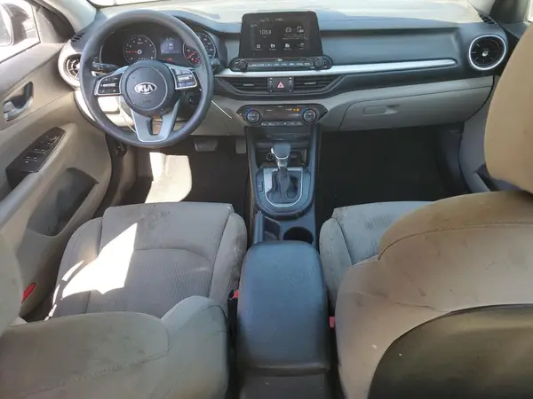 3KPF24AD9KE046143 2019 KIA FORTE - Image 8