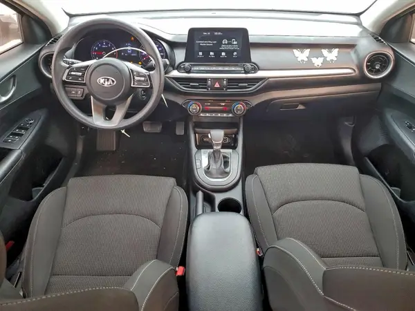 3KPF24AD9KE050564 2019 KIA FORTE - Image 8