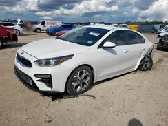 3KPF24AD9KE051696 2019 KIA FORTE