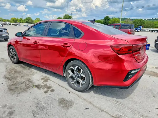 3KPF24AD9KE052637 2019 KIA FORTE - Image 2