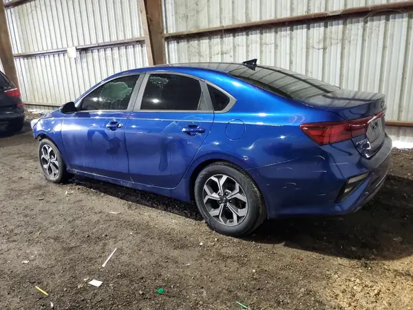 3KPF24AD9KE052685 2019 KIA FORTE - Image 2