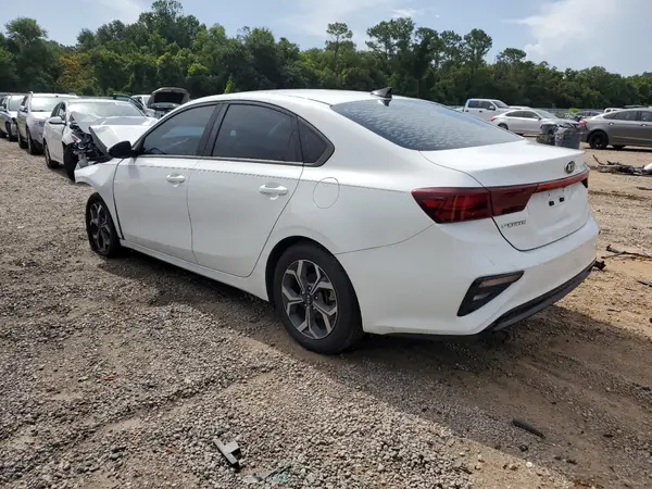 3KPF24AD9KE053240 2019 KIA FORTE - Image 2