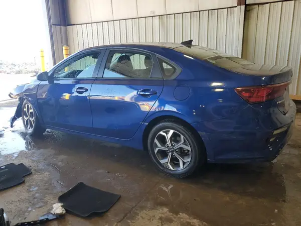 3KPF24AD9KE059040 2019 KIA FORTE - Image 2