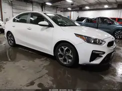 3KPF24AD9KE059460 2019 KIA FORTE