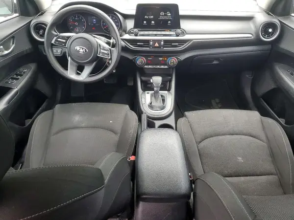 3KPF24AD9KE060186 2019 KIA FORTE - Image 8