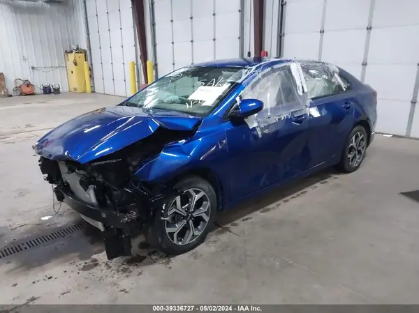 3KPF24AD9KE061399 2019 KIA FORTE - Image 2