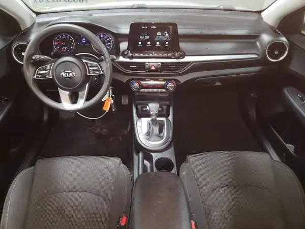 3KPF24AD9KE062665 2019 KIA FORTE - Image 8