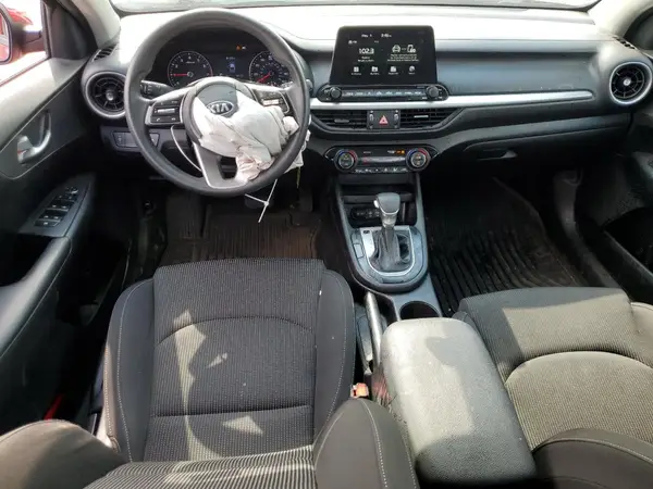 3KPF24AD9KE067641 2019 KIA FORTE - Image 8