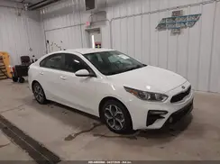 3KPF24AD9KE068157 2019 KIA FORTE