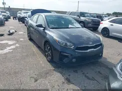 3KPF24AD9KE068689 2019 KIA FORTE